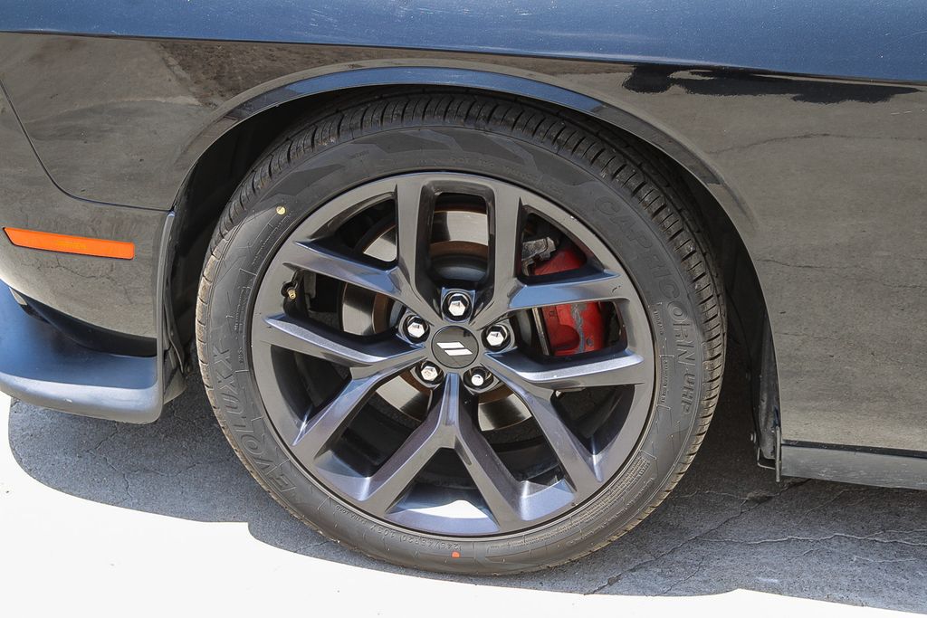 Thumbnail: 2019 Dodge Challenger - 6