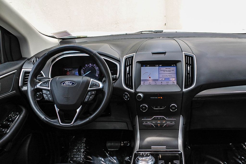 Thumbnail: 2019 Ford Edge - 2