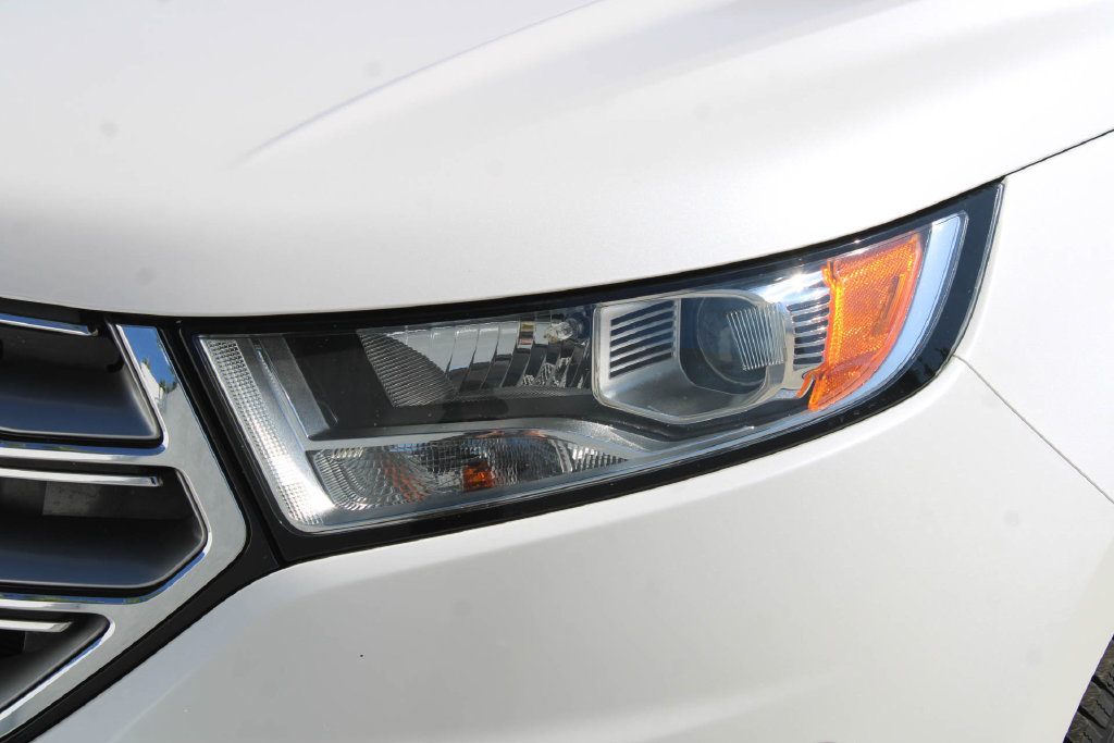 Thumbnail: 2015 Ford Edge - 11