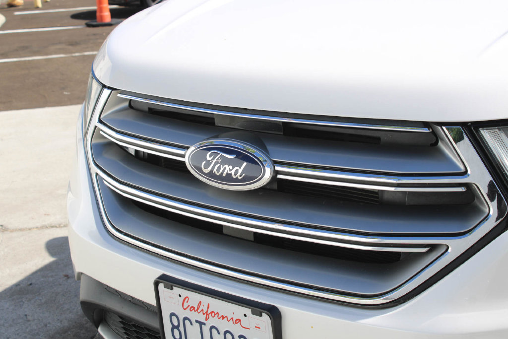 Thumbnail: 2015 Ford Edge - 5