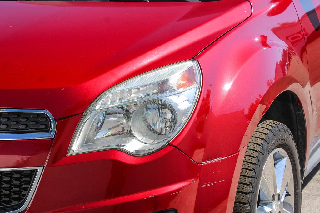 Thumbnail: 2015 Chevrolet Equinox - 10