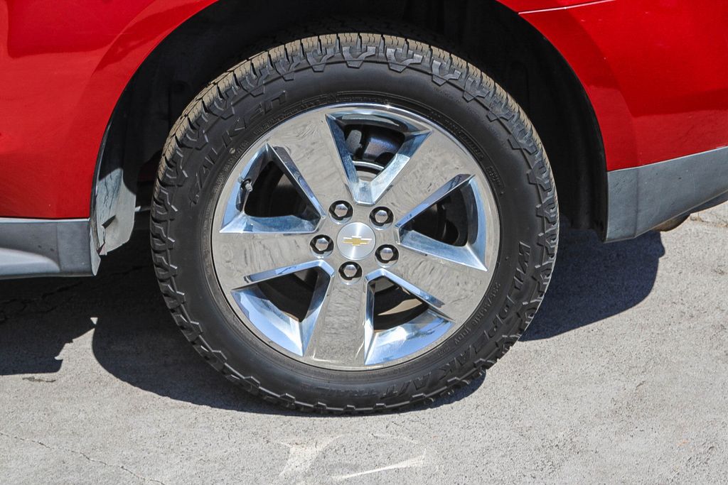 Thumbnail: 2015 Chevrolet Equinox - 9