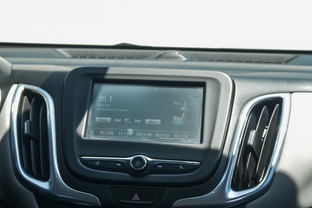 Thumbnail: 2018 Chevrolet Equinox - 21