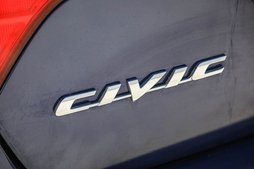 Thumbnail: 2011 Honda Civic - 4