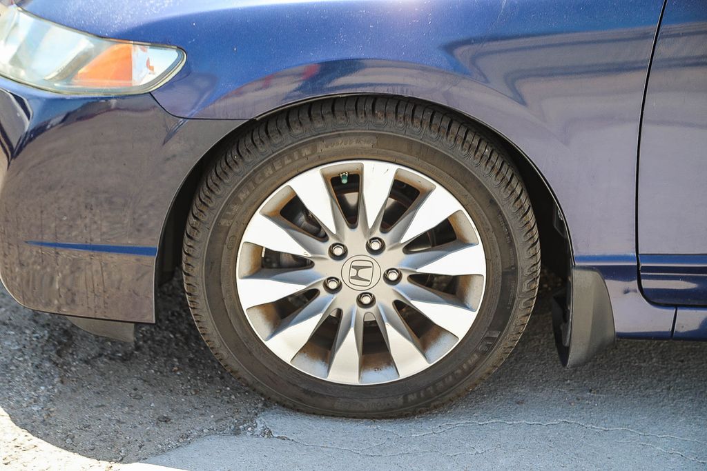 Thumbnail: 2011 Honda Civic - 5