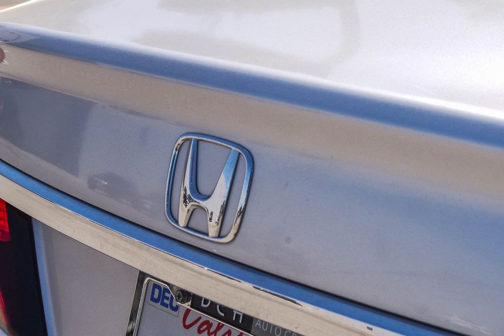 Thumbnail: 2013 Honda Civic - 6