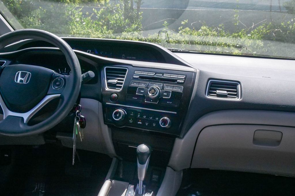 Thumbnail: 2013 Honda Civic - 8