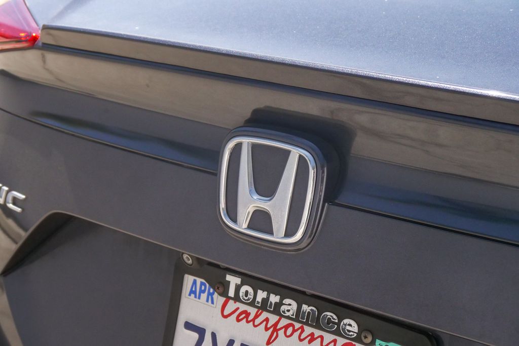 Thumbnail: 2017 Honda Civic - 5