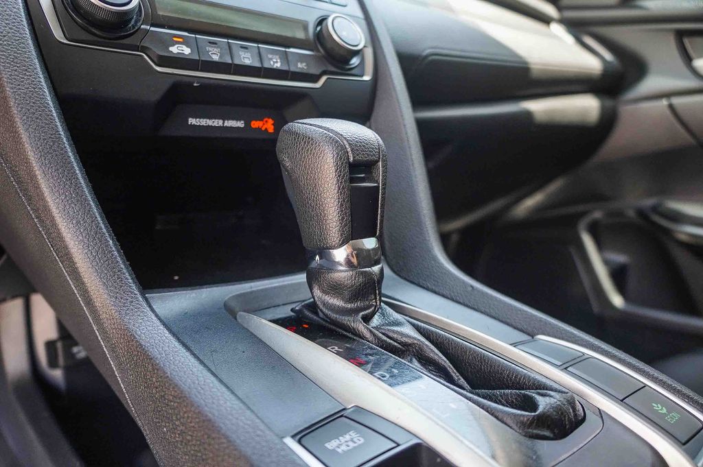 Thumbnail: 2020 Honda Civic - 27