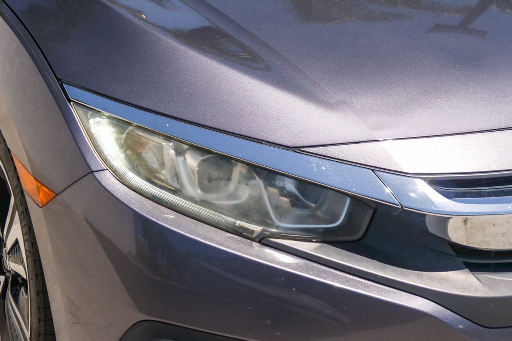 Thumbnail: 2016 Honda Civic - 9