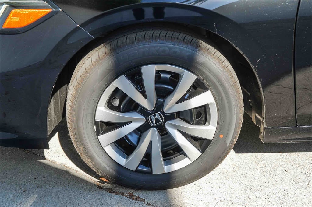 Thumbnail: 2026 Honda Civic - 6