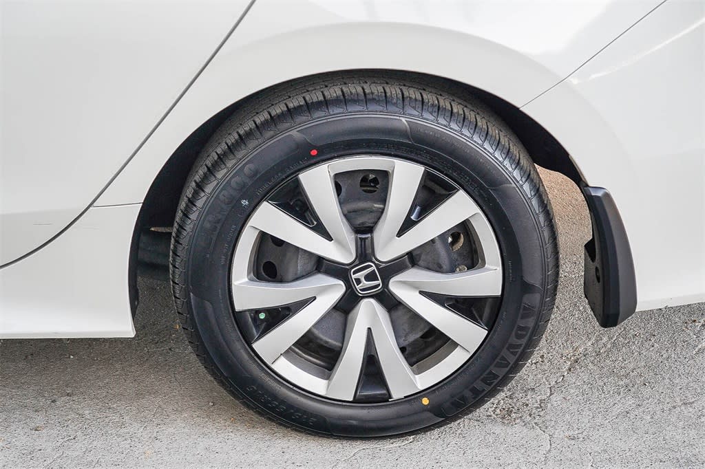 Thumbnail: 2024 Honda Civic - 22