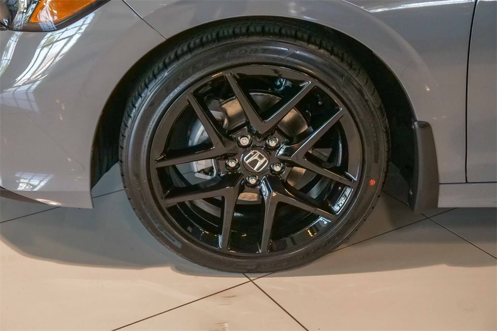 Thumbnail: 2026 Honda Civic - 5