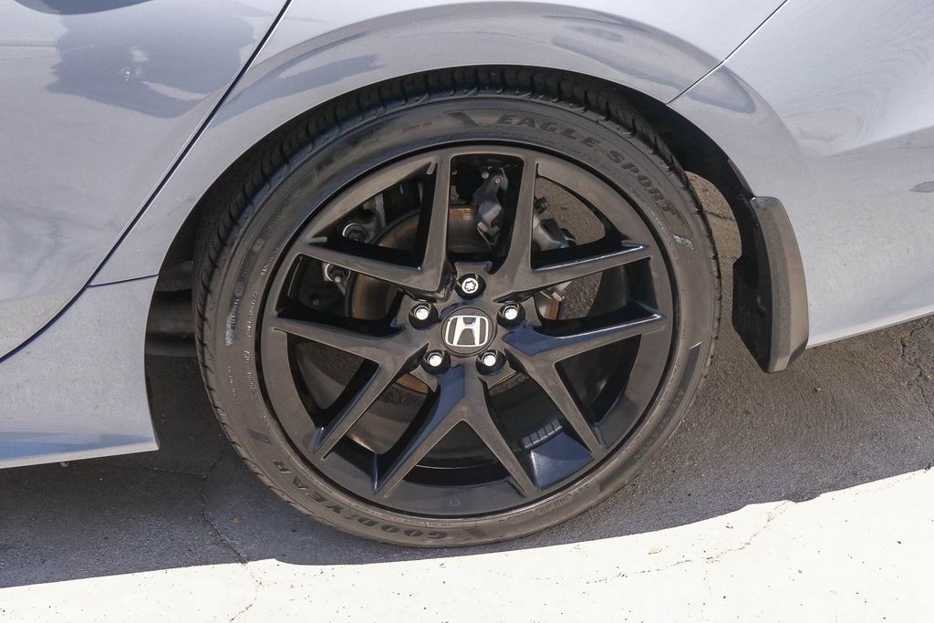 Thumbnail: 2024 Honda Civic - 18