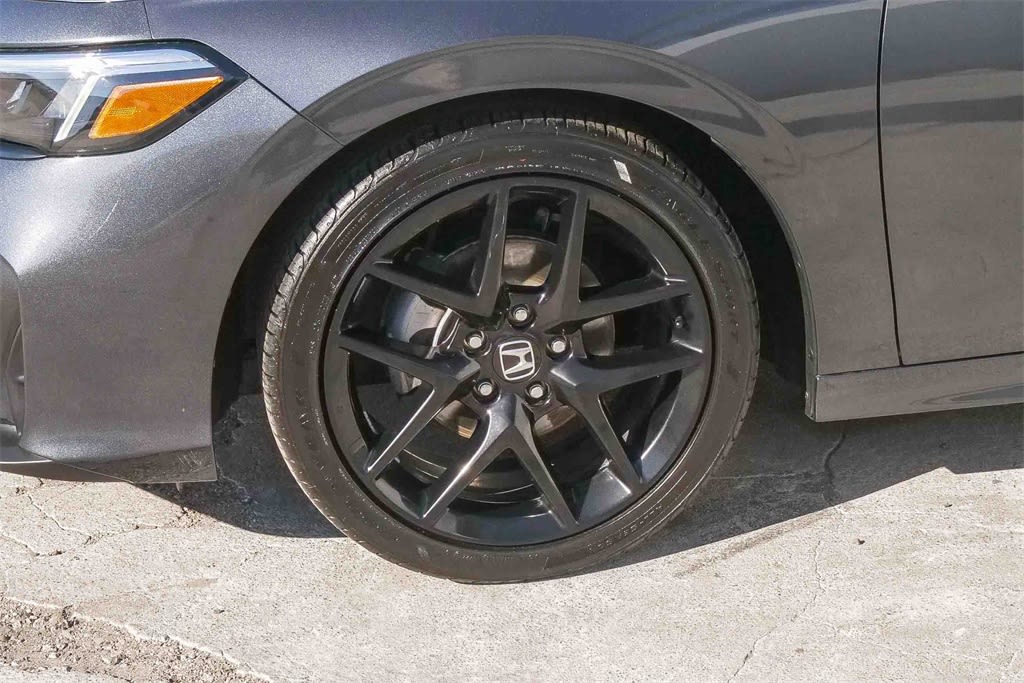 Thumbnail: 2025 Honda Civic - 6