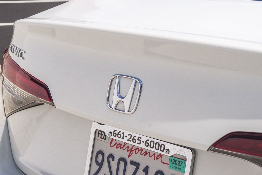 Thumbnail: 2025 Honda Civic - 5