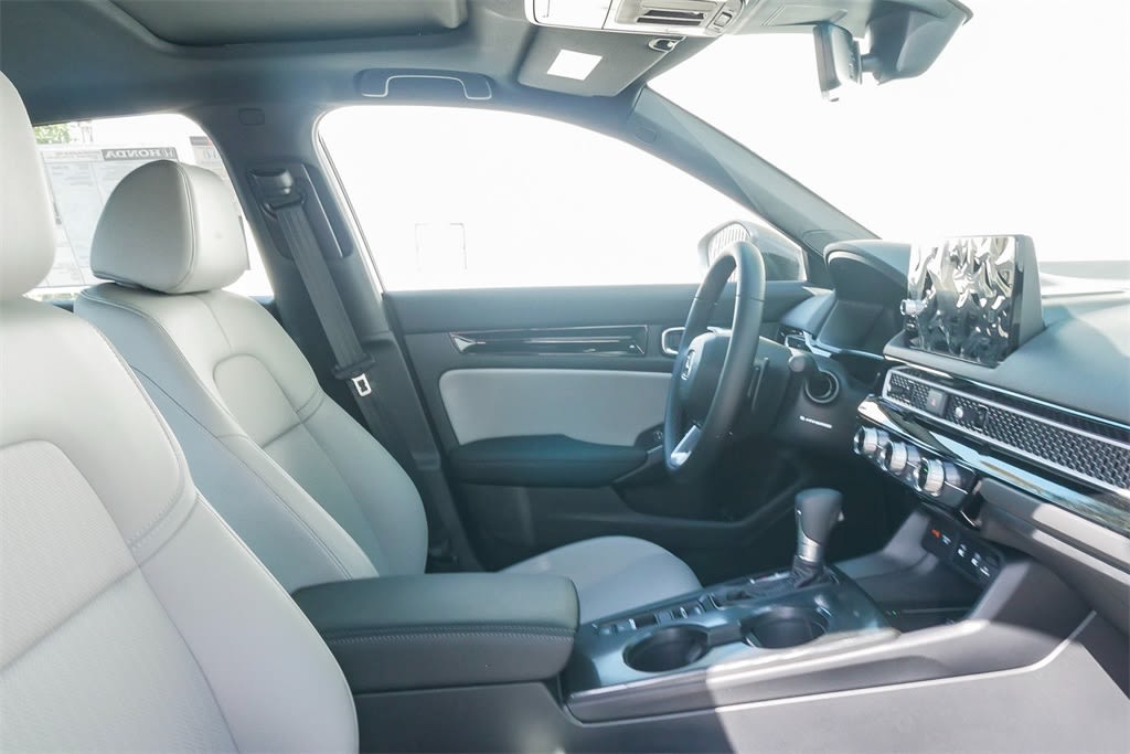 Thumbnail: 2025 Honda Civic - 10