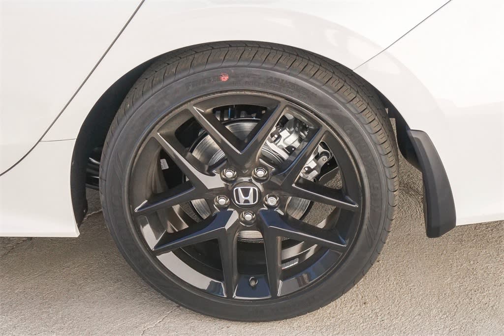 2025 Honda Civic Sport Touring 19