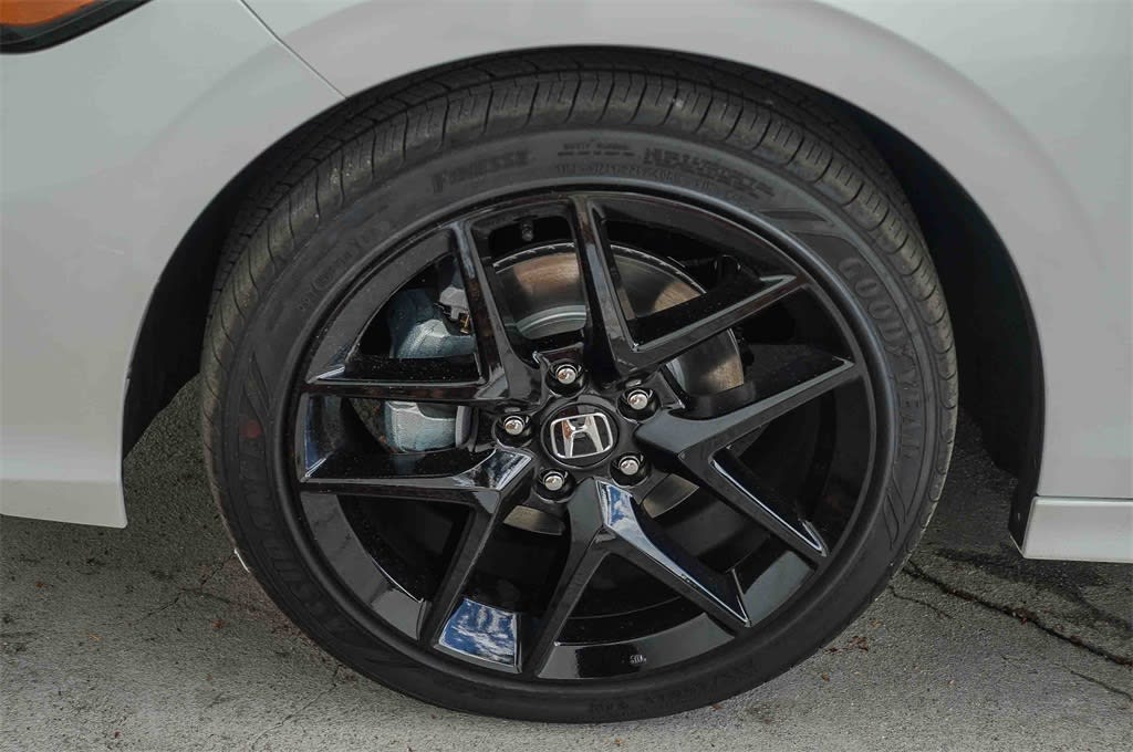 Thumbnail: 2026 Honda Civic - 6