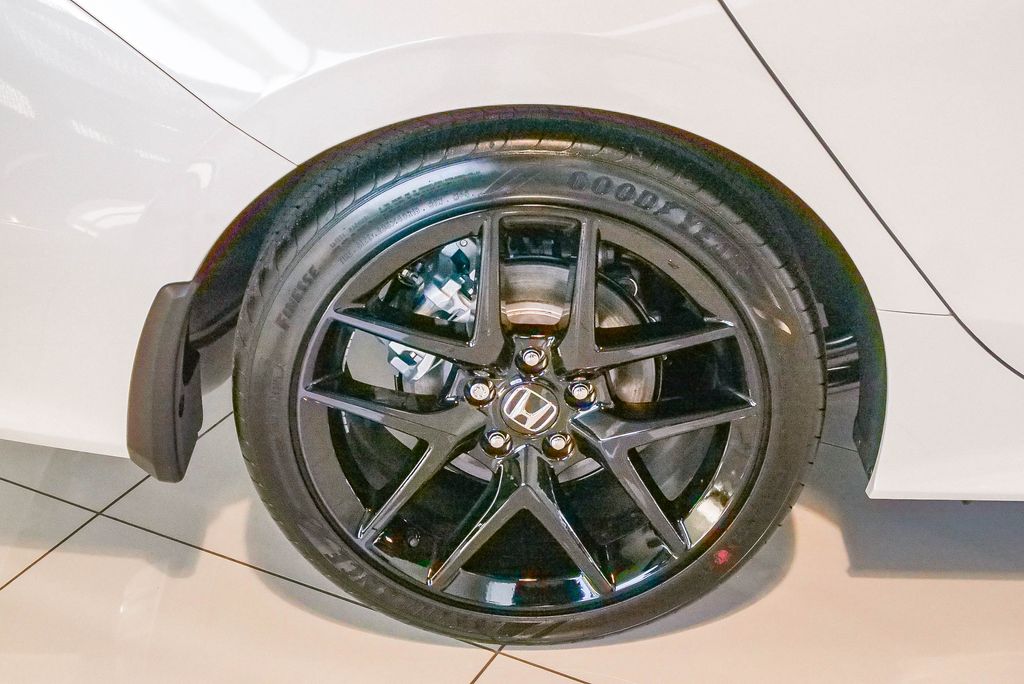 Thumbnail: 2026 Honda Civic - 17