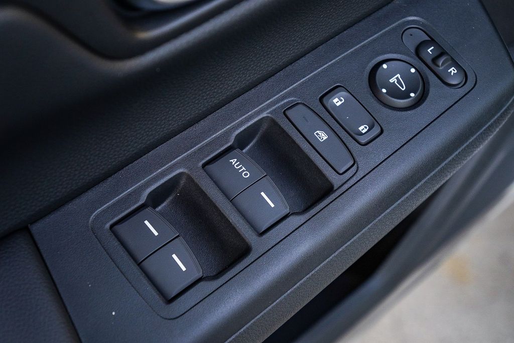 Thumbnail: 2026 Honda CR-V - 25