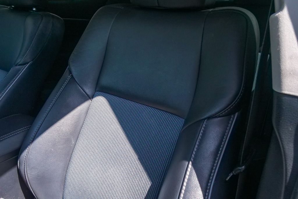 Thumbnail: 2016 Toyota Corolla - 7