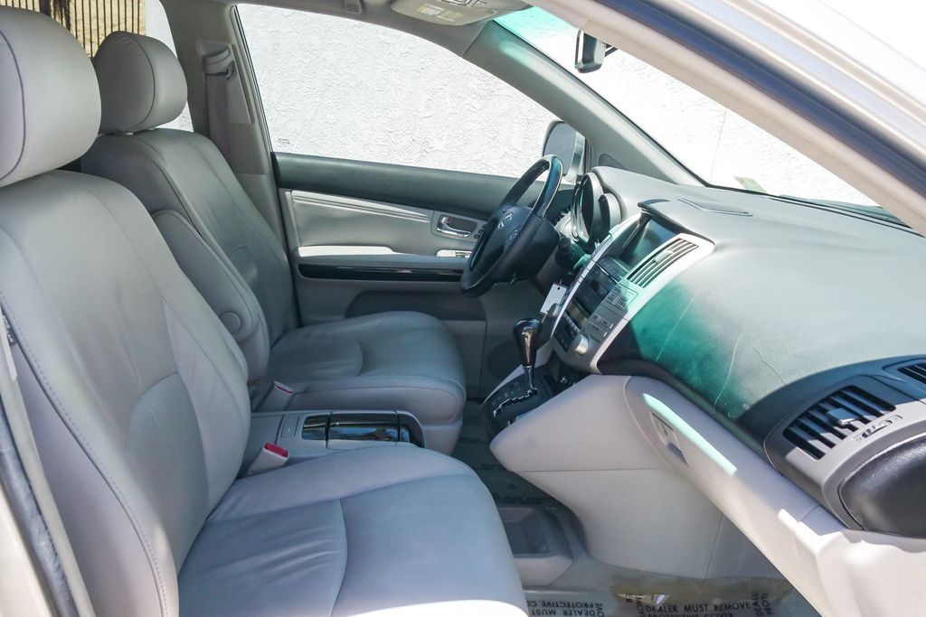Thumbnail: 2008 Lexus RX - 9