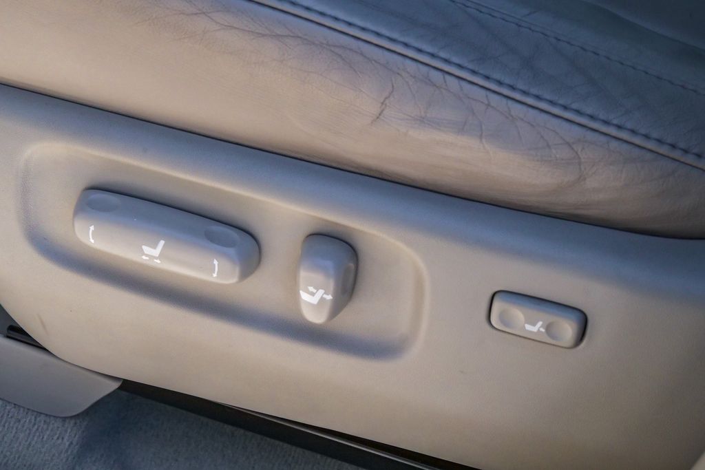 Thumbnail: 2008 Lexus RX - 21
