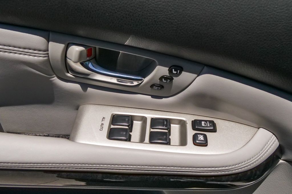 Thumbnail: 2008 Lexus RX - 20