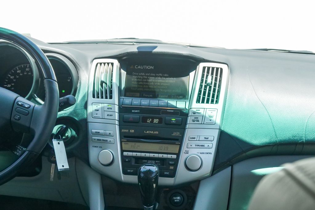 Thumbnail: 2008 Lexus RX - 8