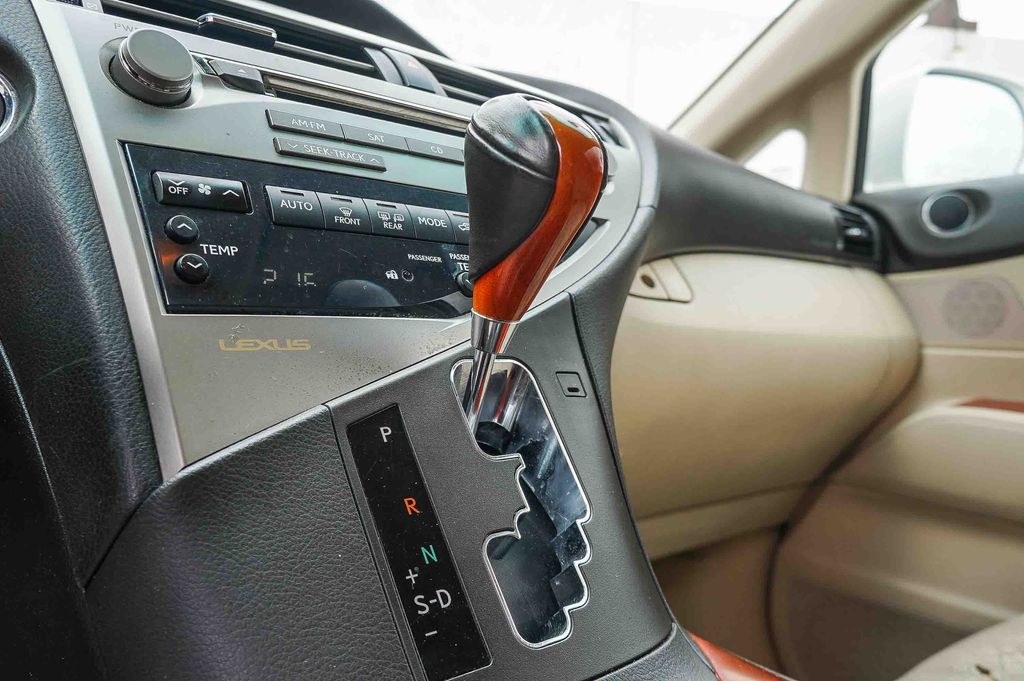 Thumbnail: 2010 Lexus RX - 27