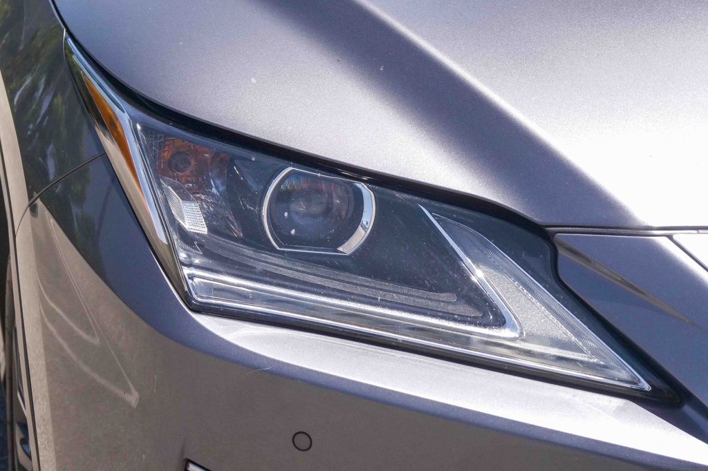 Thumbnail: 2016 Lexus RX - 8