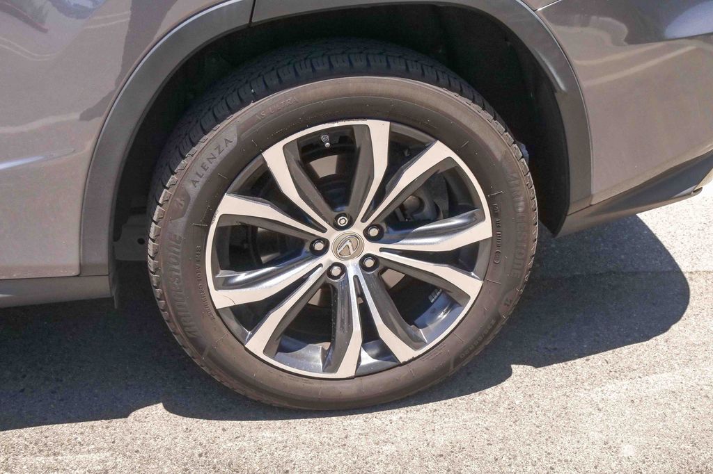 Thumbnail: 2016 Lexus RX - 9