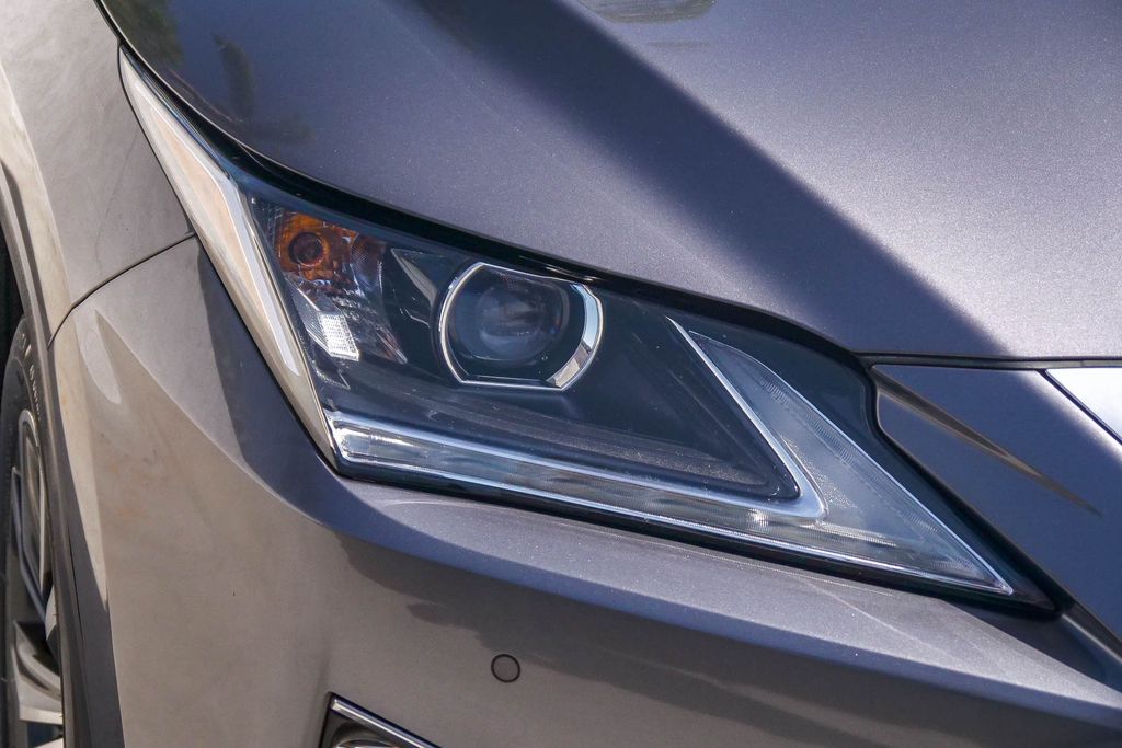 Thumbnail: 2016 Lexus RX - 17