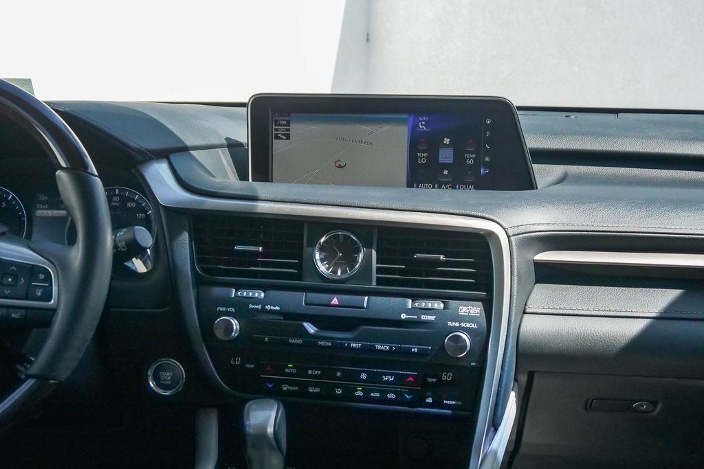 Thumbnail: 2016 Lexus RX - 8