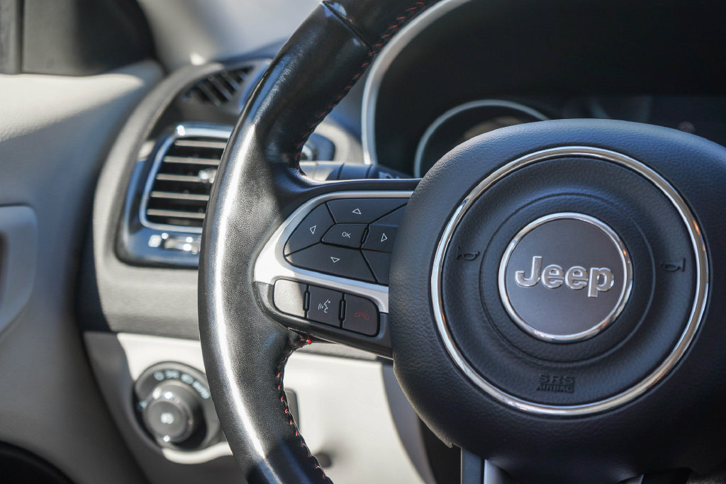 Thumbnail: 2021 Jeep Compass - 24