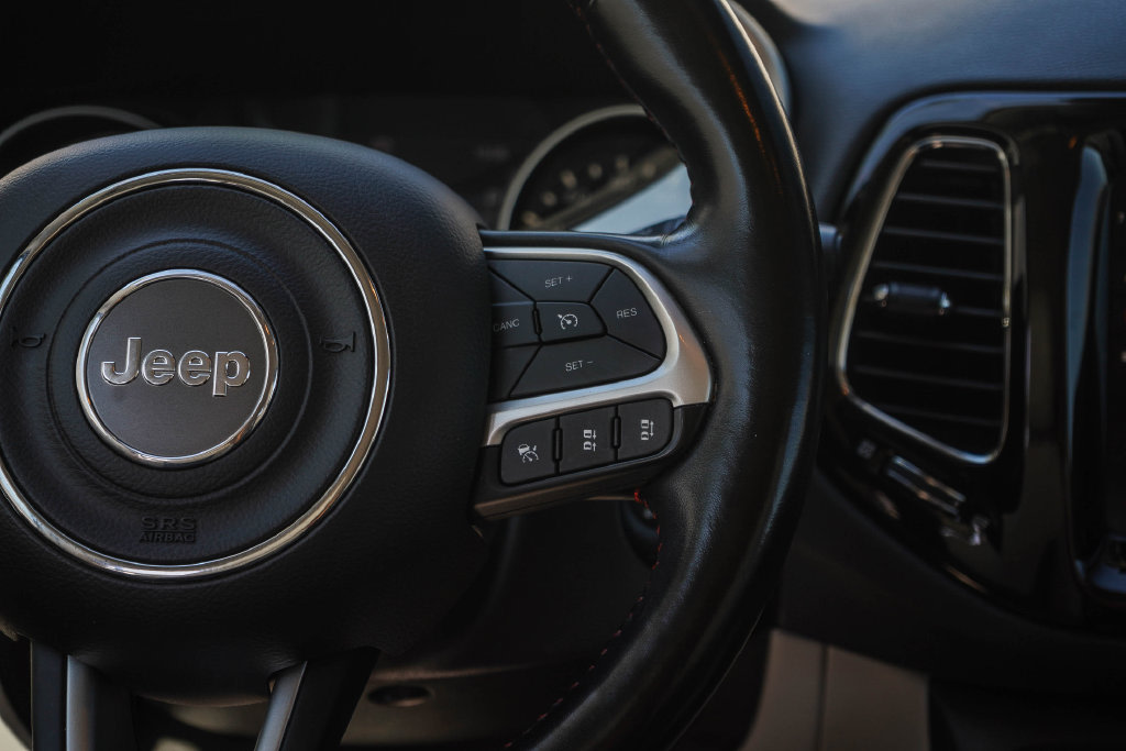 Thumbnail: 2021 Jeep Compass - 25