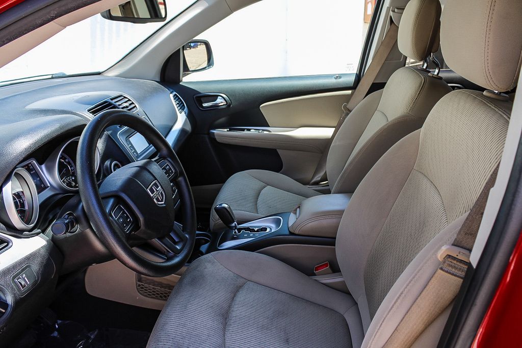 Thumbnail: 2019 Dodge Journey - 10