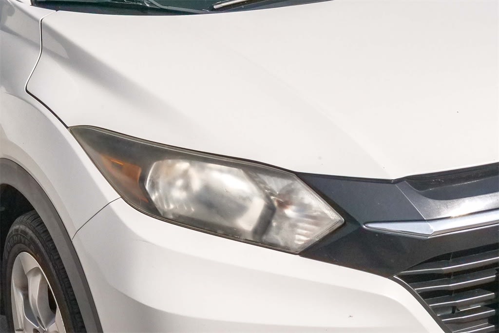 Thumbnail: 2016 Honda HR-V - 8