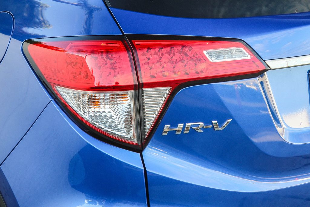 Thumbnail: 2021 Honda HR-V - 19