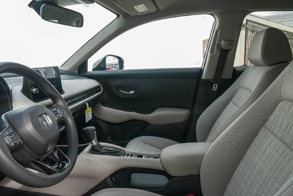 Thumbnail: 2027 Honda HR-V - 10