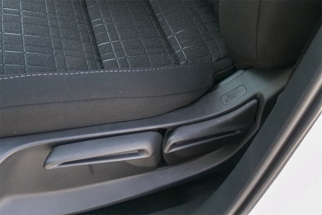 Thumbnail: 2026 Honda HR-V - 21