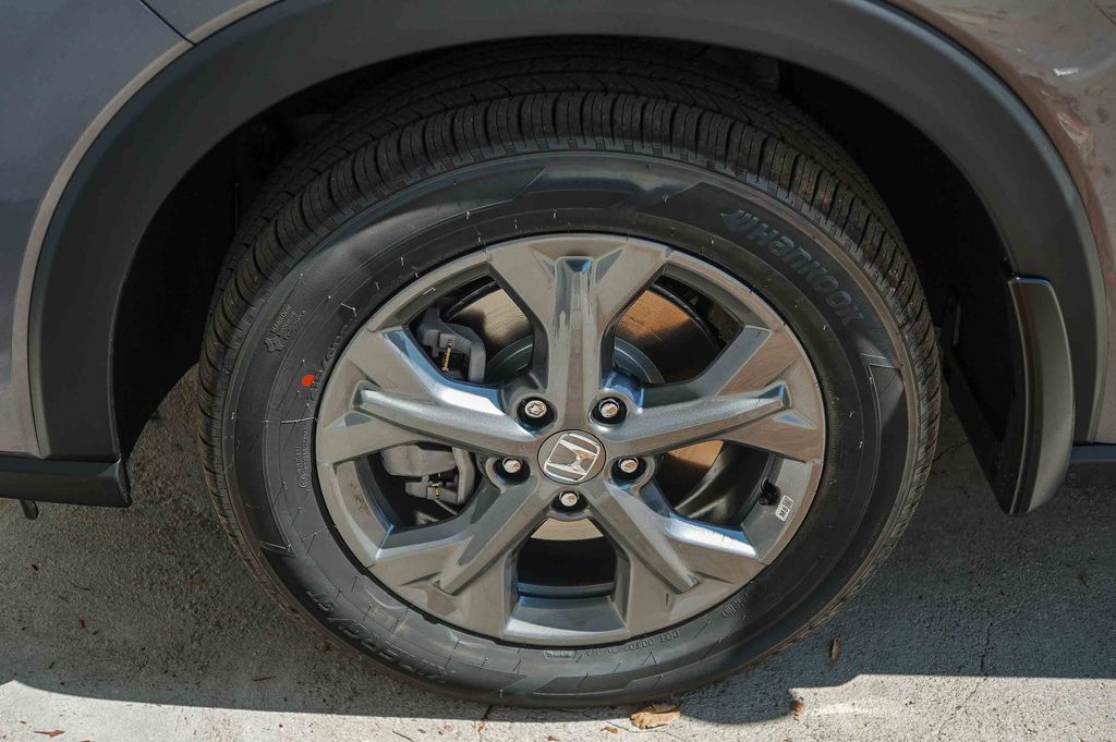 Thumbnail: 2027 Honda HR-V - 7