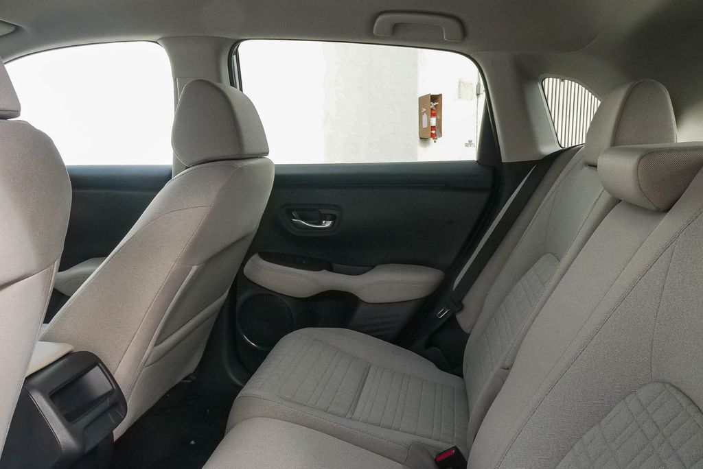 Thumbnail: 2027 Honda HR-V - 11