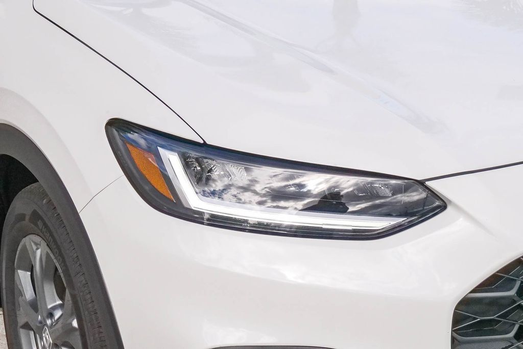 Thumbnail: 2027 Honda HR-V - 18