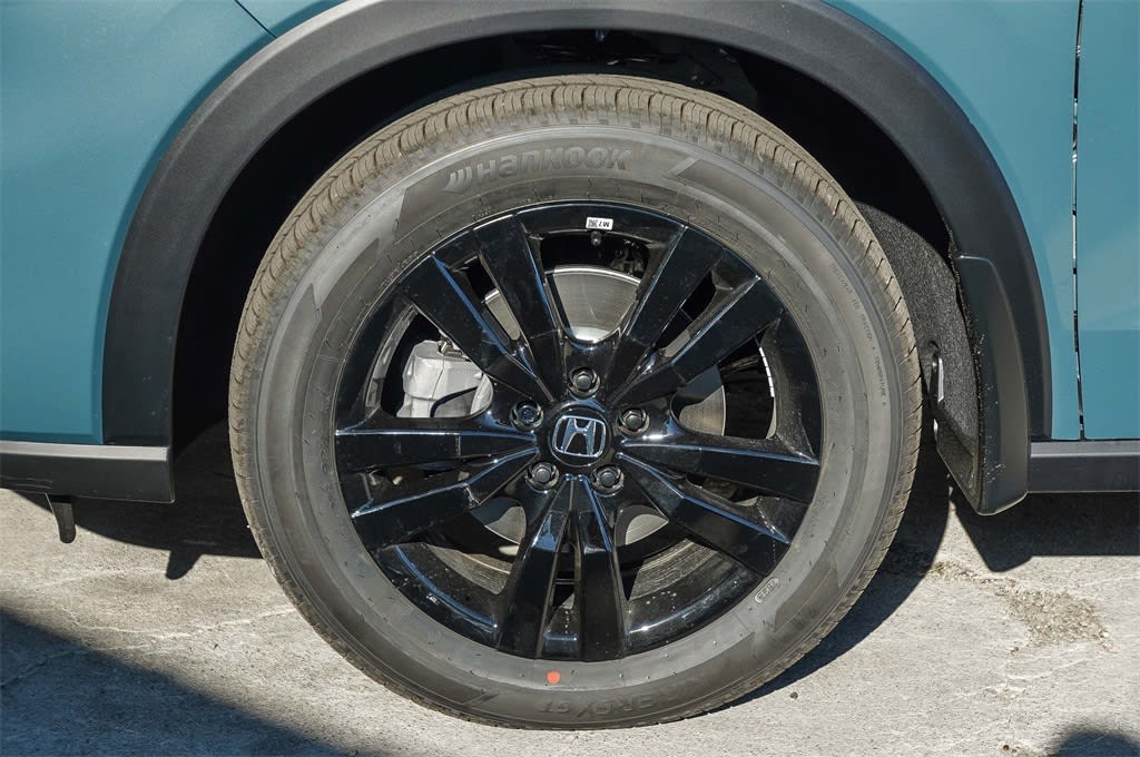 Thumbnail: 2026 Honda HR-V - 6