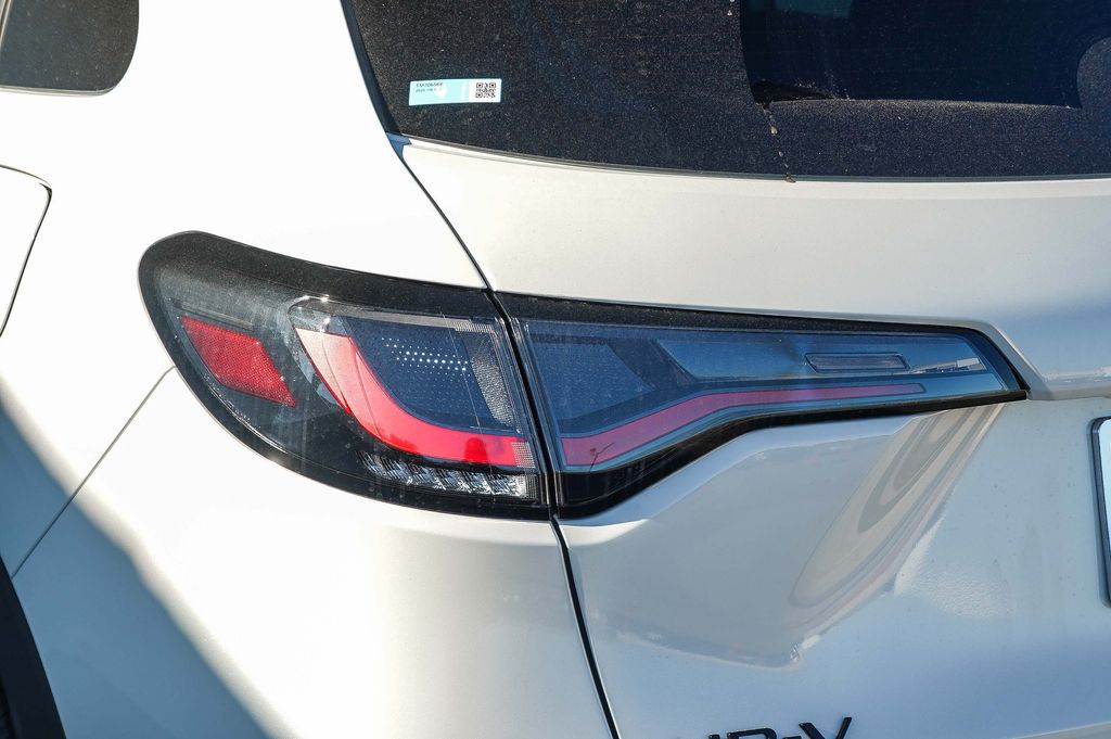 Thumbnail: 2027 Honda HR-V - 17