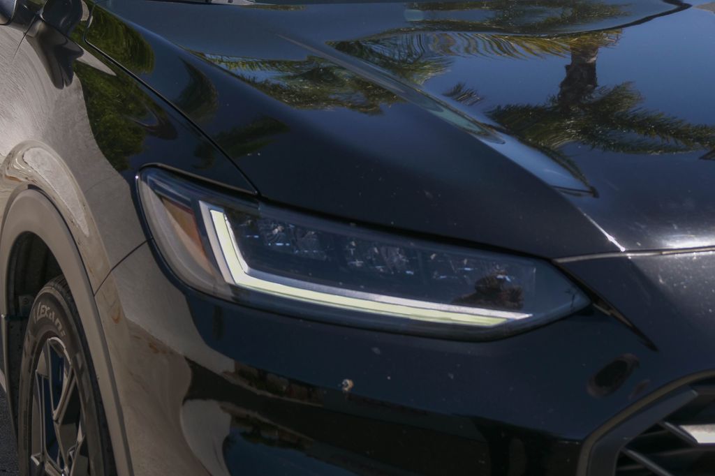 Thumbnail: 2023 Honda HR-V - 9