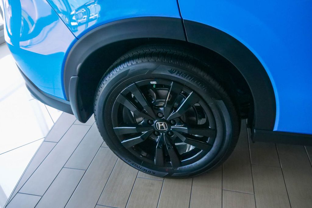 Thumbnail: 2027 Honda HR-V - 15