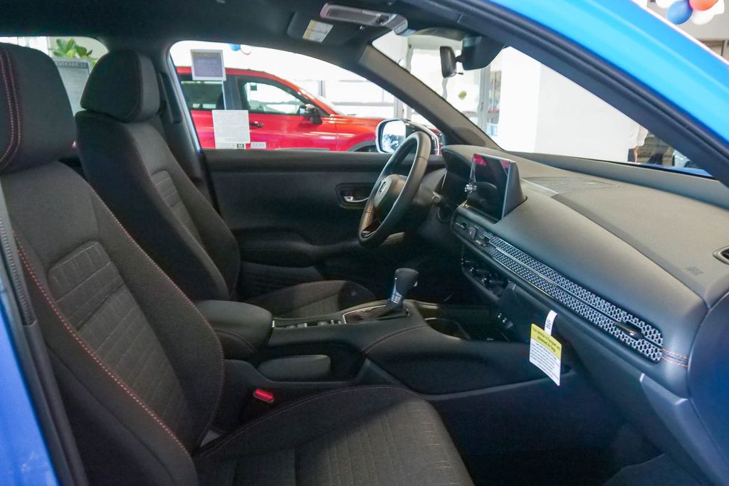 Thumbnail: 2027 Honda HR-V - 10